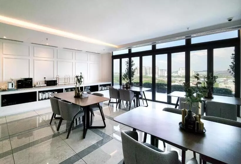 Fox Hotel Glenmarie Shah Alam Managed By The Ascott Limited