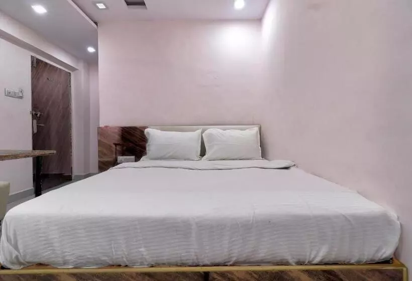 ホテル Anantha By Wb Inn