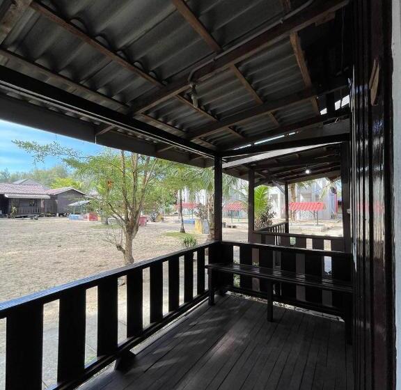 Hotel Dgeting Beach Resort