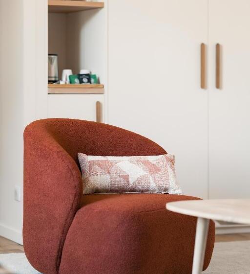 هتل L Esquisse Barbizon   Teritoria