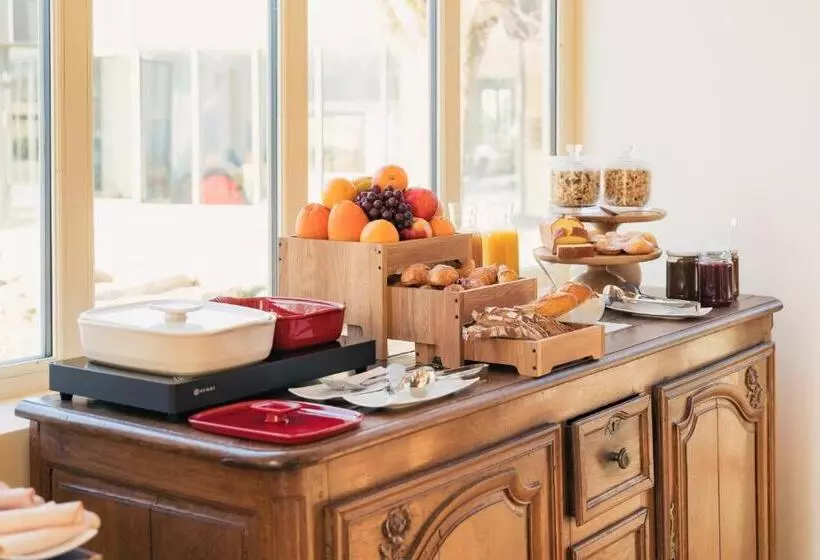 Hotelli L Esquisse Barbizon   Teritoria