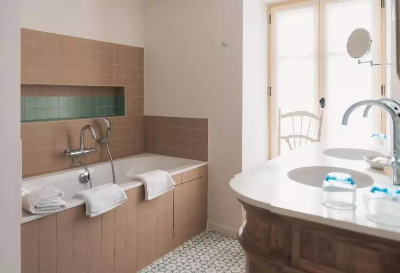 Hotelli L Esquisse Barbizon   Teritoria