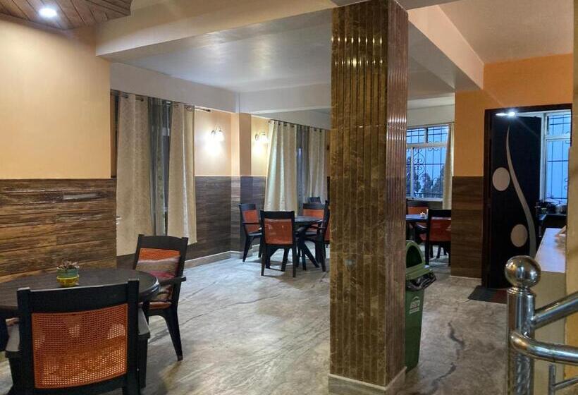 ホテル Miknaon Inn