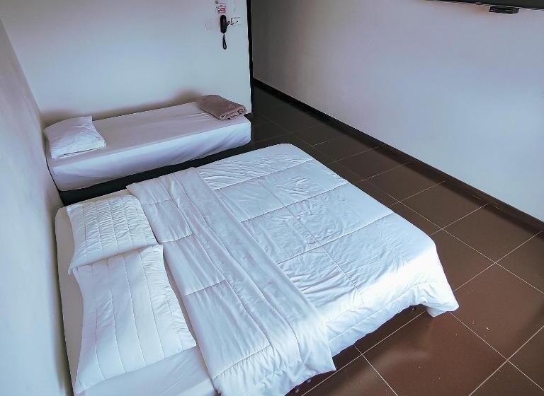 בית מלון כפרי Ocaso Marinilla