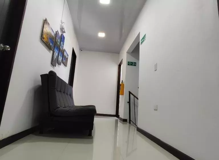 Hotelli Ocaso Marinilla