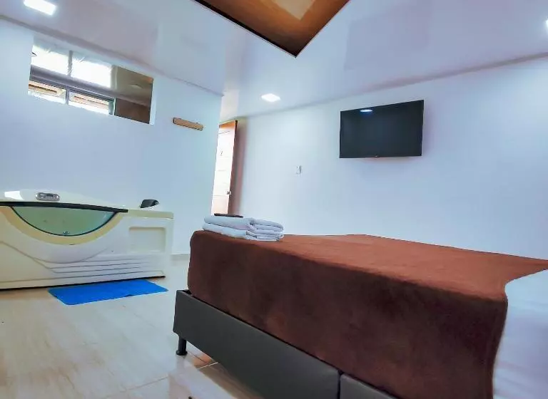 Hotelli Ocaso Marinilla