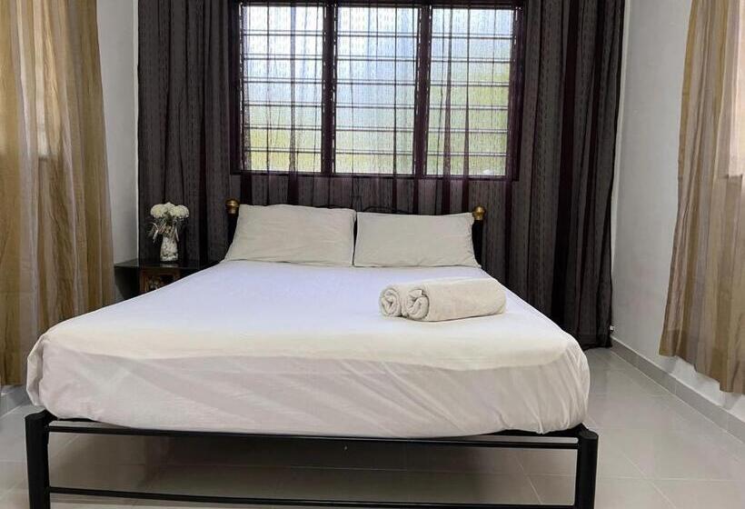 酒店 Oyo Home 90692 Tok Babah Village Homestay