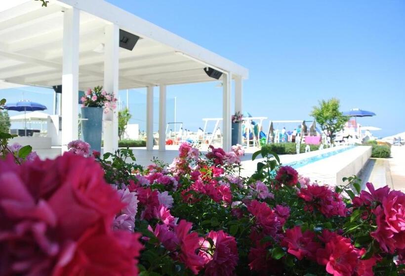 هتل Pensione Tosca B&b Cattolica