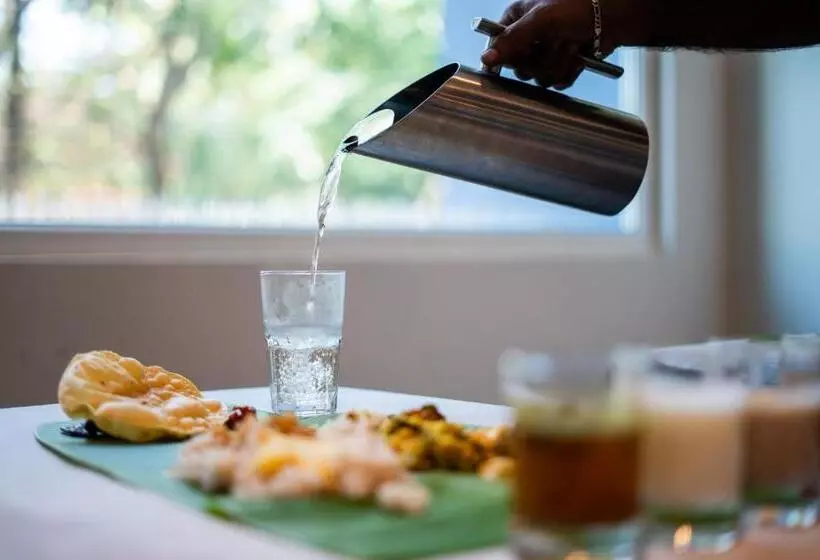 Lilac Hotel Guruvayur