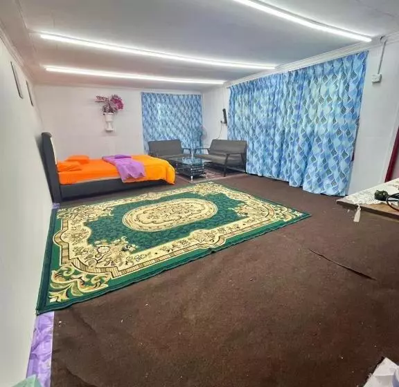 Mak Homstay Studio