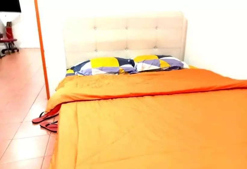 ペンション Oyo Home 90768 Flo Inn Motel