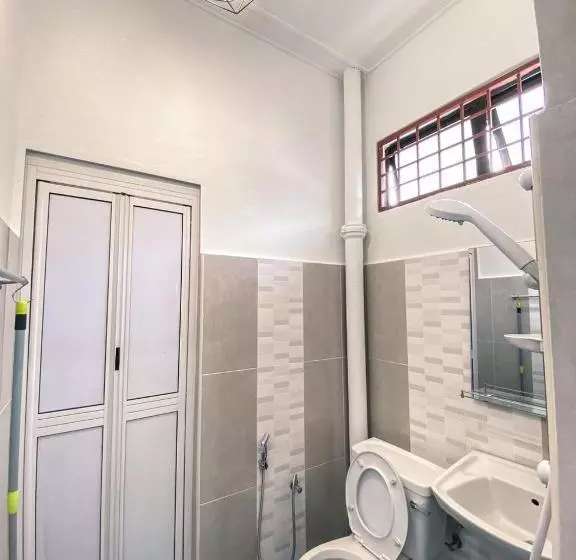 ペンション Private Room Bukit Mertajam Alma Impian