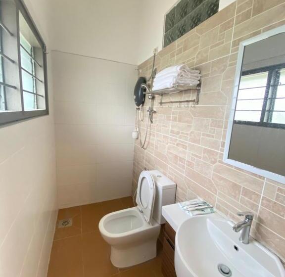 פנסיון Raintown Inn Taiping