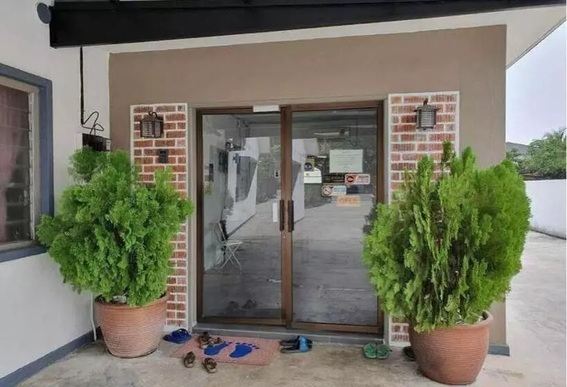 ペンション Raintown Inn Taiping