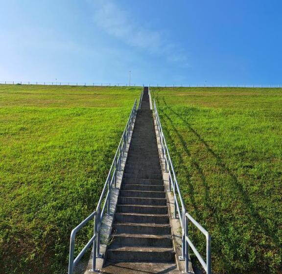 Пансион Woodsbury Suites Ikea House Butterworth Penang