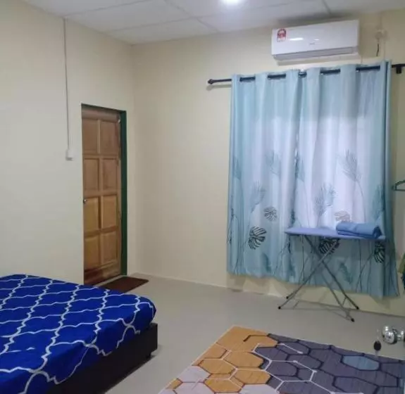 استراحتگاه Mukut Coral Chalet