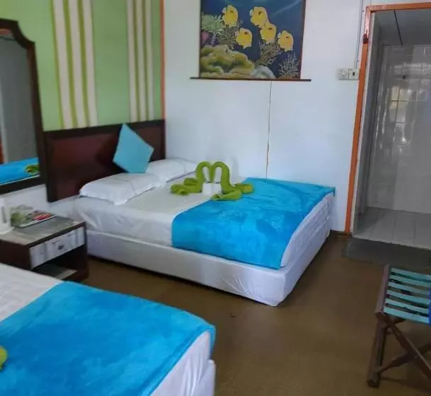استراحتگاه Mukut Coral Chalet