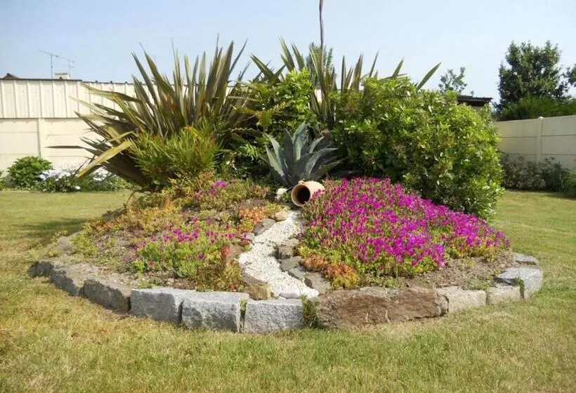 Aamiaismajoitus (B&B) Chambres D Hotes Regine