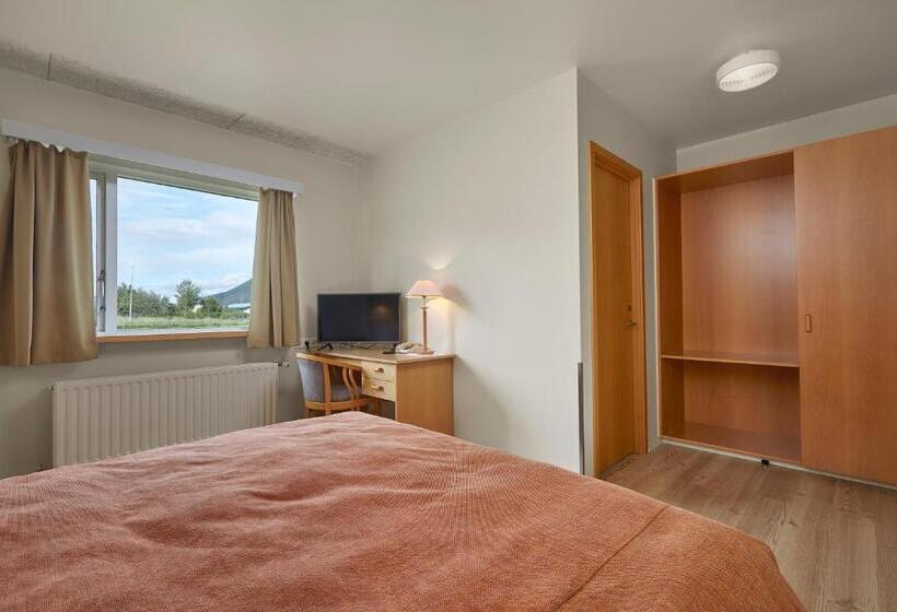 تختخواب و صبحانه Hótel Tjarnir