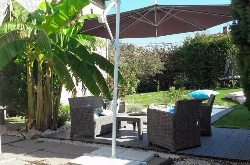 ベッドアンドブレックファースト Pause Romantique En Pays Brayaud