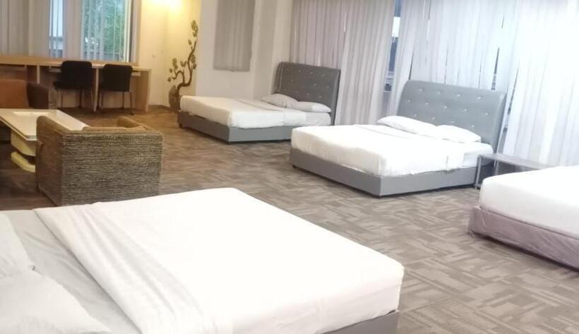 Golden Leaf Hotel Danga Bay 5 Minutes Hospital Hsa,zoo,angsana Mall,20 Minutes Utm, Legoland
