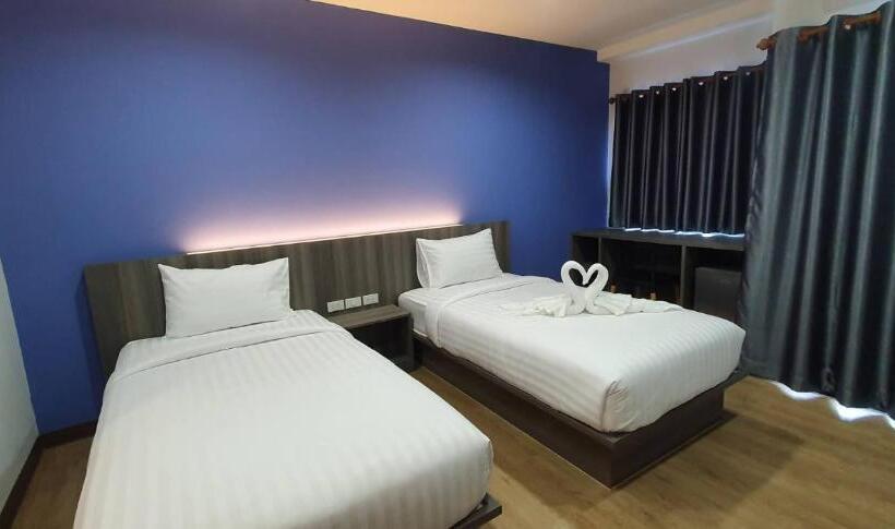 Hotel ทริปเปอร์ โฮเทล