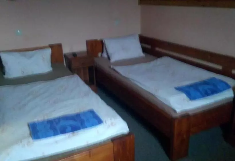 Hotelli Koloniál Skalité