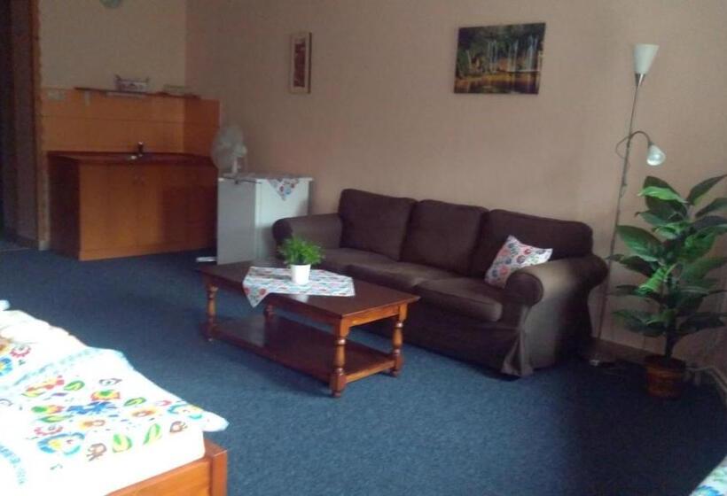 فندق Koloniál Skalité