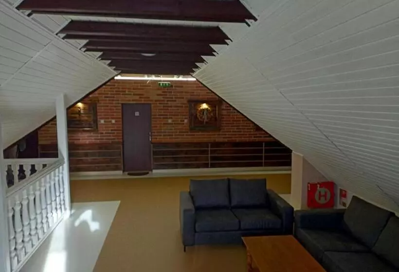 Hotelli Koloniál Skalité