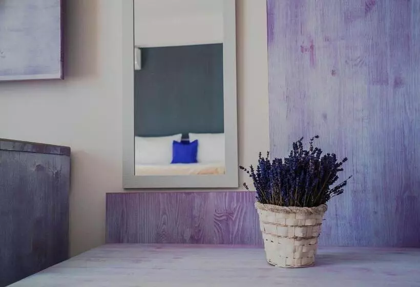 هتل Lavender Villa