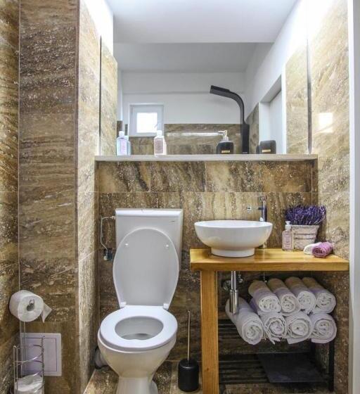 هتل Lavender Villa