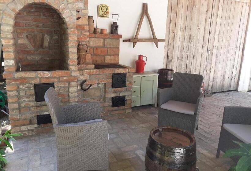 호텔 Letűnt Idők Vendégház