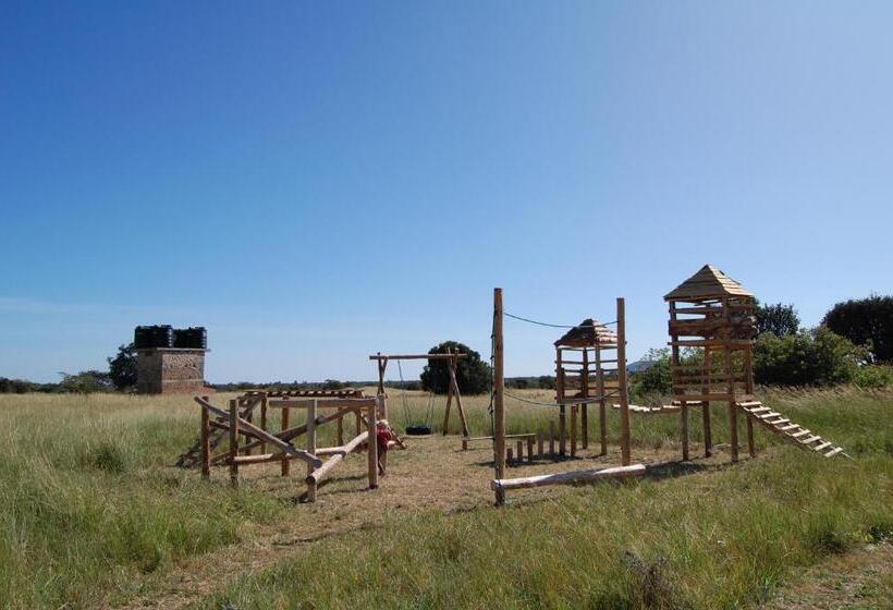 ホテル Mark S Farm & Ecolodge