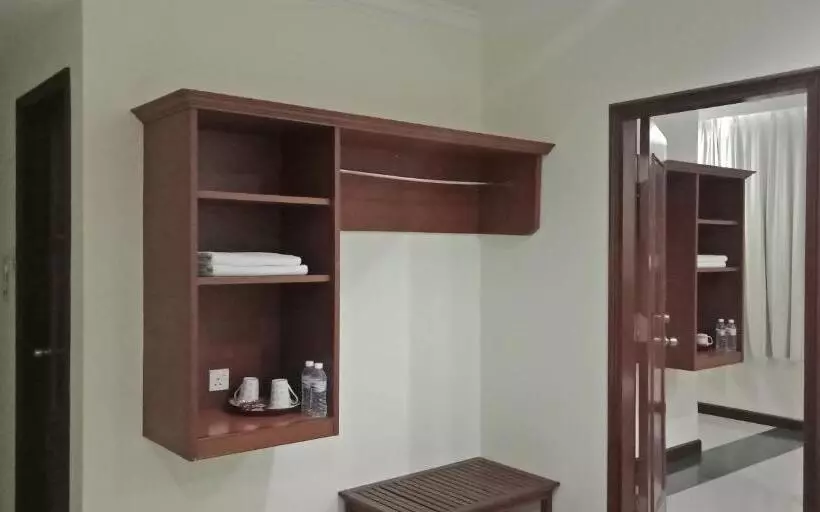 Hotelli The Upper Deck