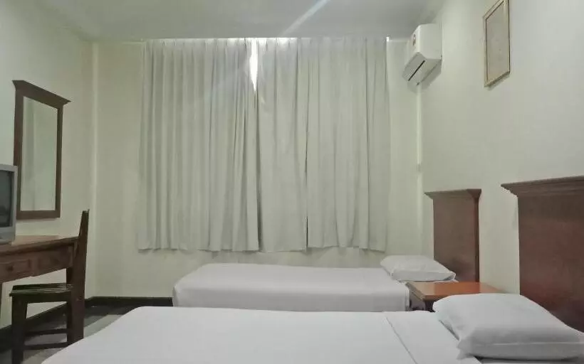 Hotelli The Upper Deck