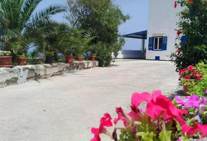 Majatalo Belvedere Tramontana