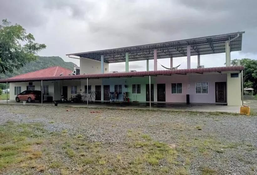 Majatalo Chakkai Village Living Guest House