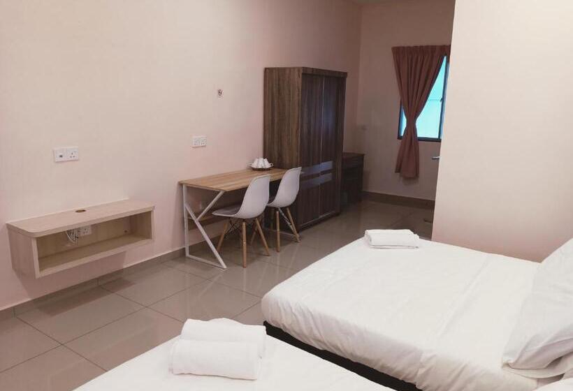 פנסיון Chakkai Village Living Guest House