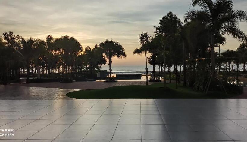 膳宿费 D Qaseh Ummi Timurbay Pantai Balok Kuantan