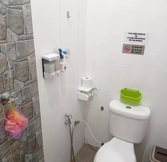 Majatalo Desa Besut Inn