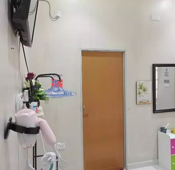 Majatalo Desa Besut Inn