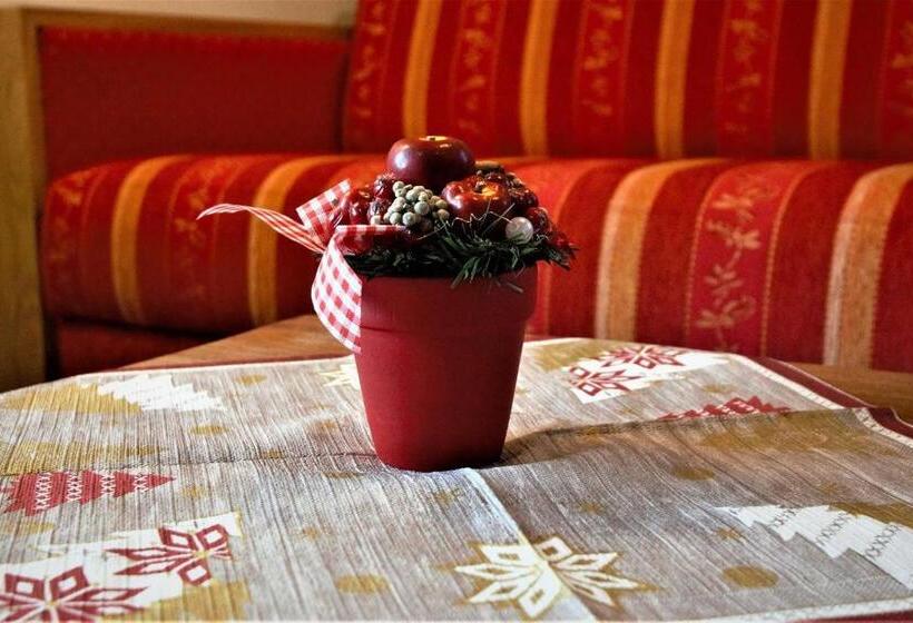 펜션 Ferienhaus Waldwinkl