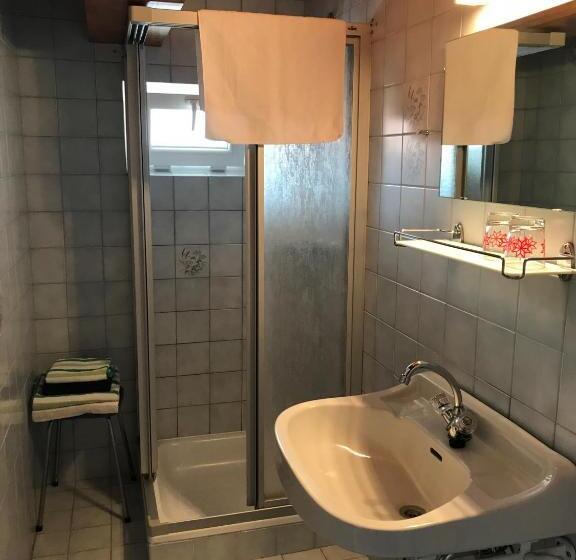 Пансион Gästehaus & Weingut Klein