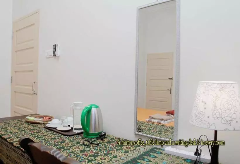 Majatalo Kc Beachfront