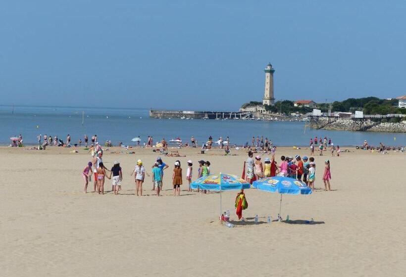 リゾートホテル Les Buissonnets