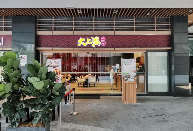 R&f Princess Cove Ciq Premium Sea View Suites By Neo