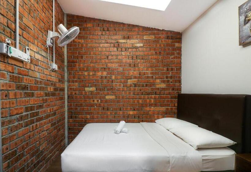 Urbanstay Industrial