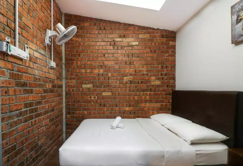 Urbanstay Industrial