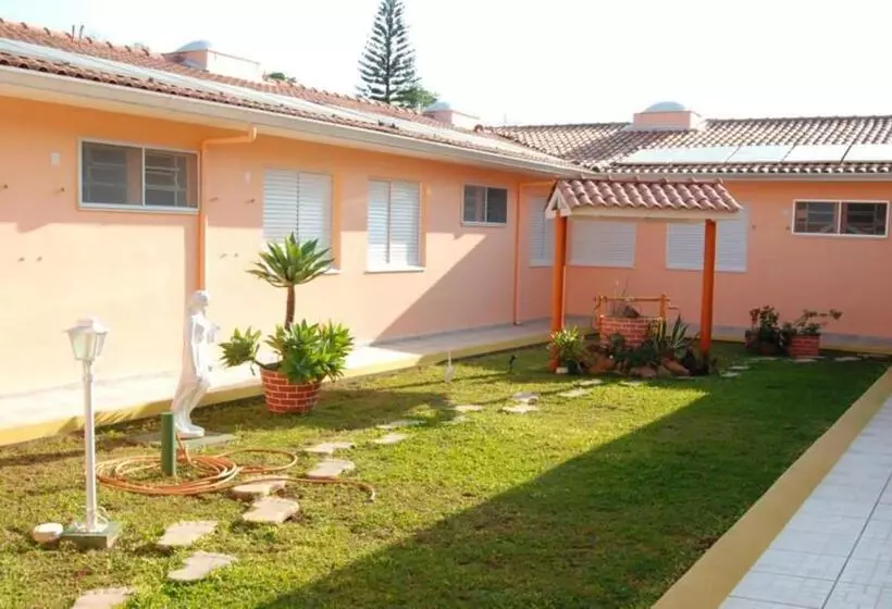 ユースホステル Eventos E Hospedagem São José