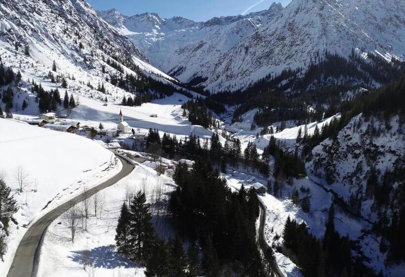 Общежитие Gasthaus Alpenrose